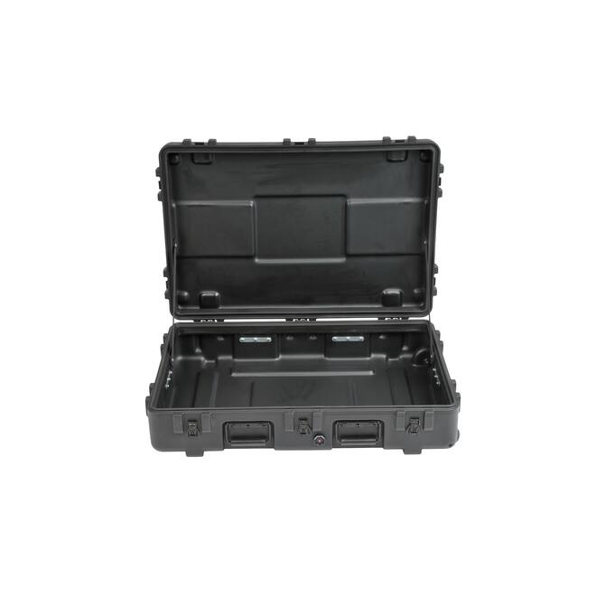 SKB - rSeries 3221-7 - Valise Étanche - Noire - avec Roulettes - Vide