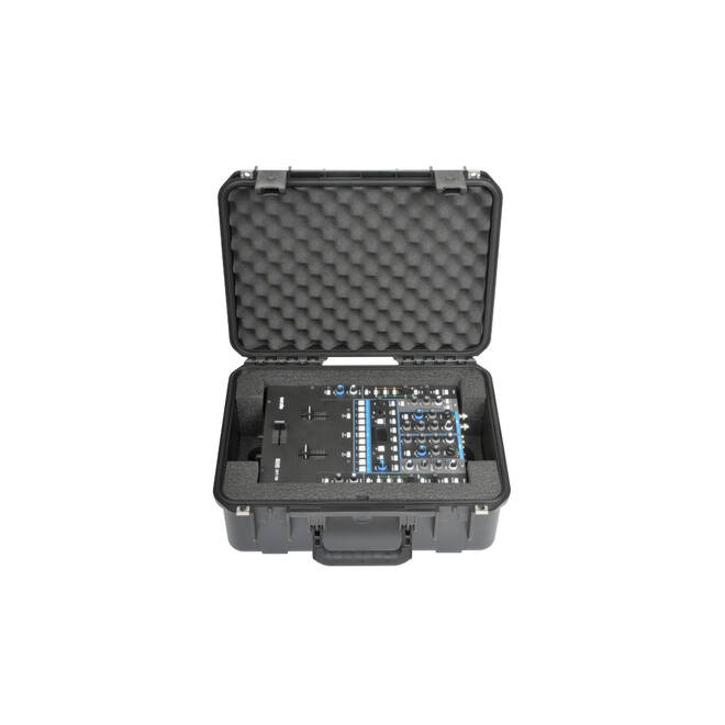 SKB - iSeries - Mallette pour table de mixage - Noir - Rane MP2015 ou Sixty-Four Inlay