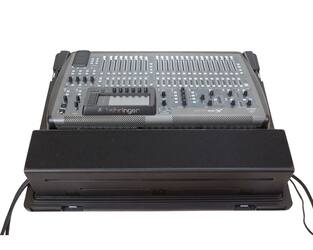 SKB - rSeries - Valise pour Table de Mixage - Behringer X32 - avec Roulettes