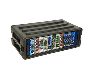 SKB - rSeries - Rack Peu Profond 3U avec Rails en Acier - 27 pouces de profondeur