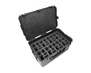 SKB - iSeries - Valise pour huit radios Motorola APX8000