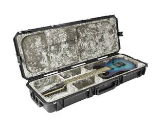 SKB - iSeries 4214 - Valise Étanche - Noire - Compartiment Guitare Électrique Open Cavity