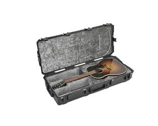 SKB - iSeries 4217-18 - Valise Étanche - Compartiment Guitare Acoustique - Noire