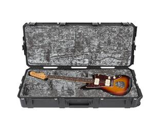 SKB - iSeries 4217-30 - Valise Étanche - Noire - Compartiment Guitare Jaguar/Jazzmaster