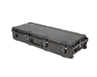 SKB - iSeries 4217-7 - Valise Étanche - Noire - Compartiment Arc Recurve Double