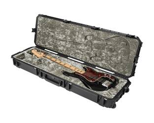 SKB - iSeries 5014-6 - Valise Étanche - Noire - Compartiment Guitare Basse Precision et Jazz Style