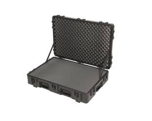 SKB - rSeries 3221-7 - Valise Étanche - Noire - avec Roulettes