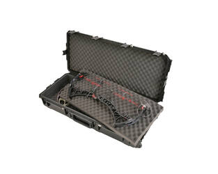 SKB - iSeries 4217-BDB - Valise étanche - Noir - Double compartiment pour arc BowTech et fusil